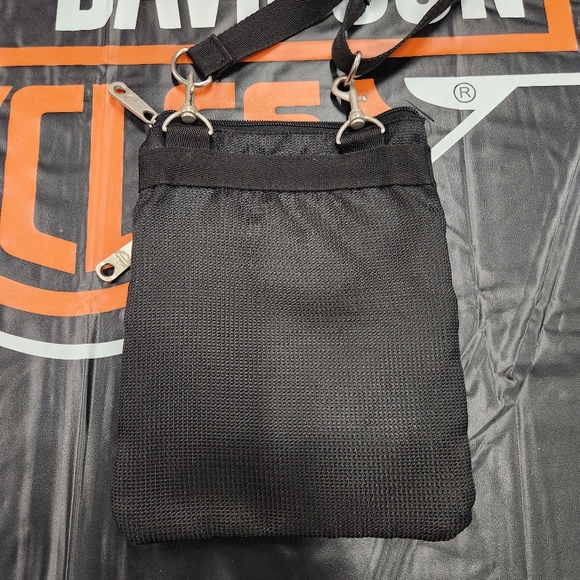 Genuine Harley-Davidson Ladies purse - Picture 2 of 5